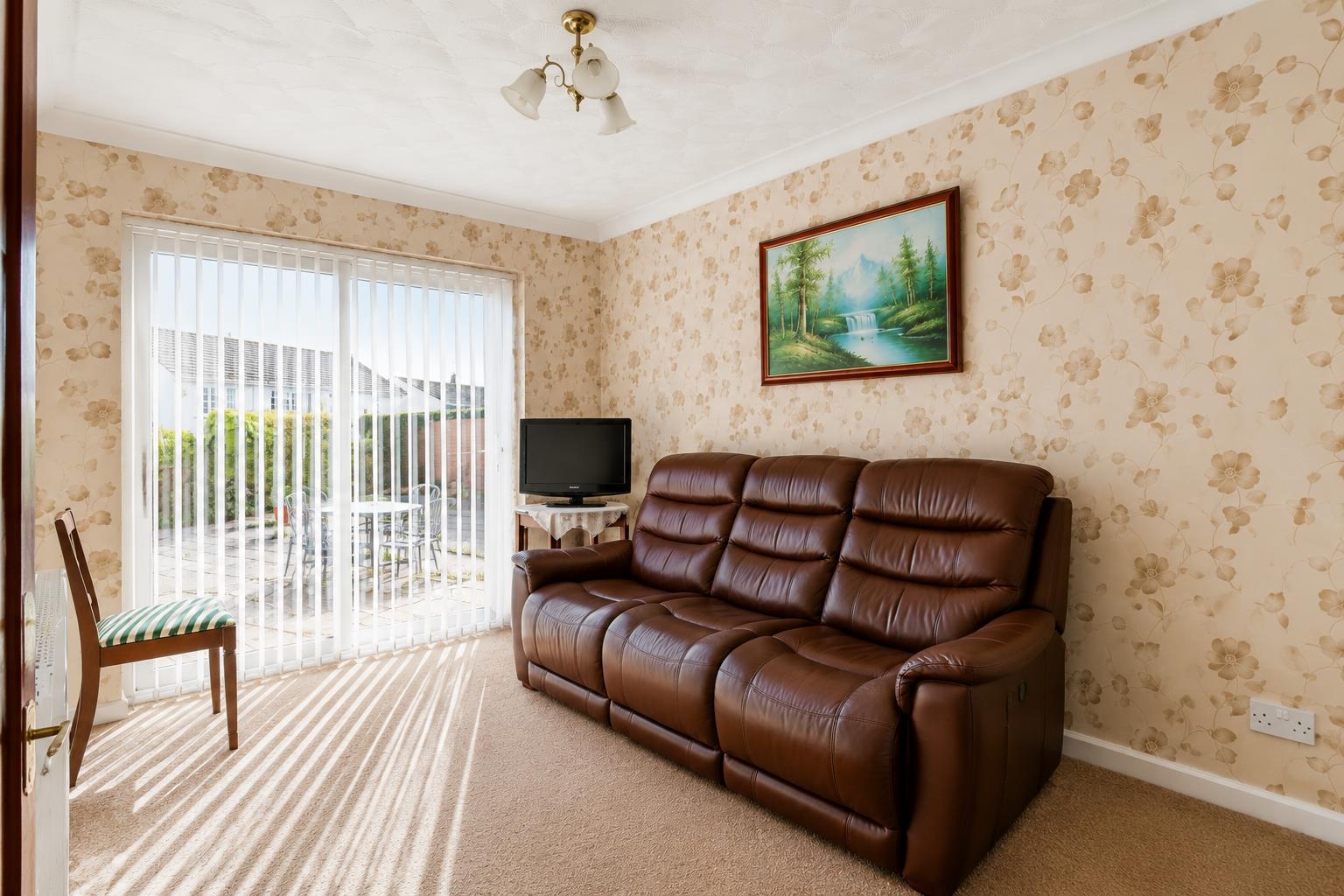 Brenig Close, Barry — photograph 3